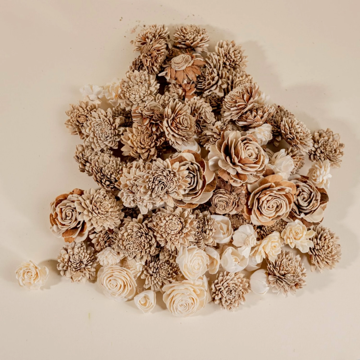 400 Random Assorted Wood Flowers 1 400 Random Assorted Wood Flowers