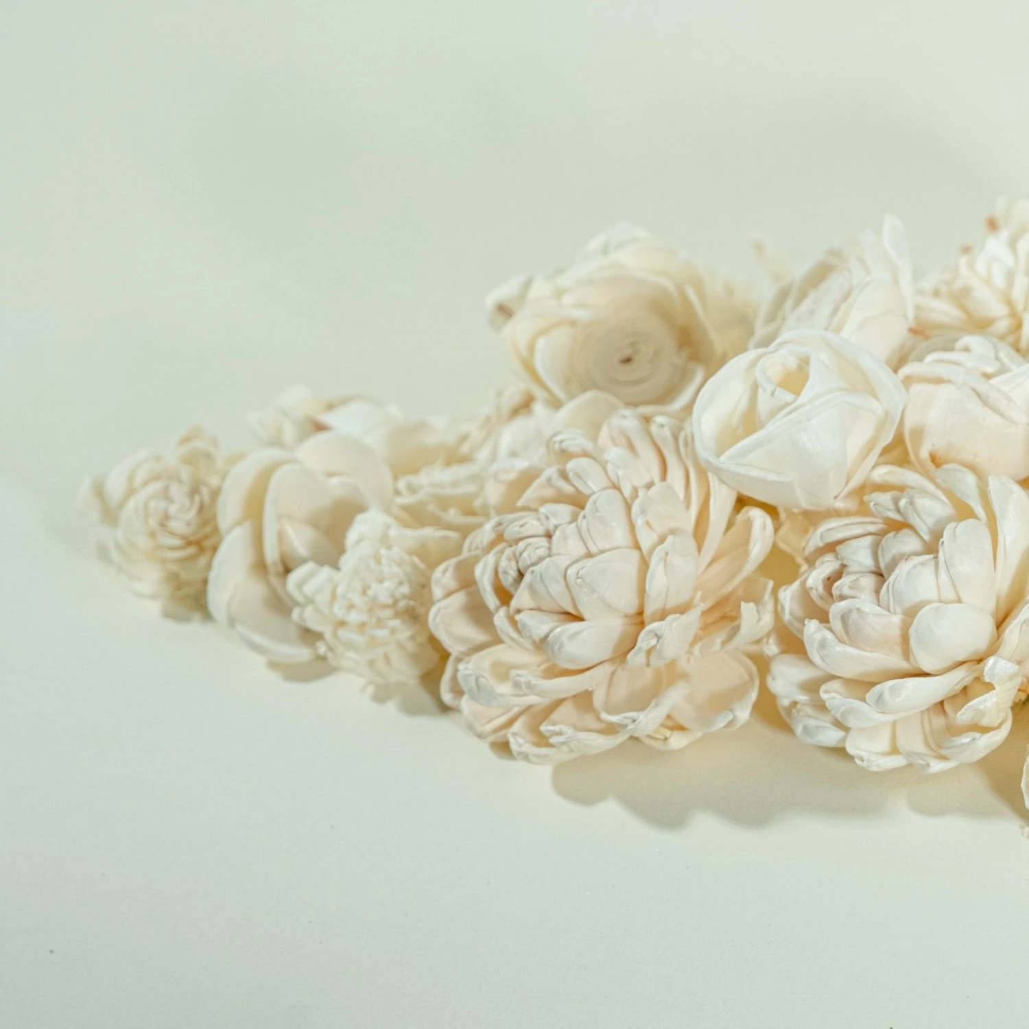 Mini Flower Assortment (50 Flowers) - No Bark 3 Mini Flower Assortment (50 Flowers) - No Bark - Image 3