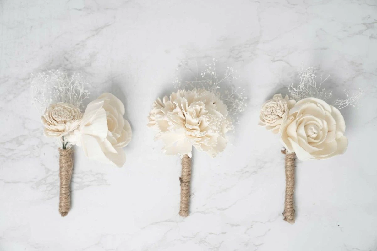 Pure Elegance Boutonniere (Set Of 3) 2 Pure Elegance Boutonniere (Set Of 3) - Image 2