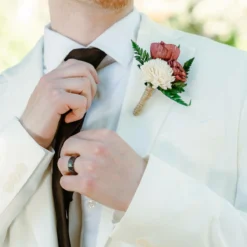 plant sale shop 28 Romance Boutonniere (Set Of 3)